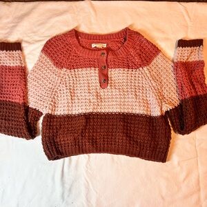 super cute cropped sweater!